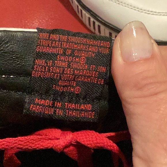 Unique Nike sneakers - Picture 6 of 9